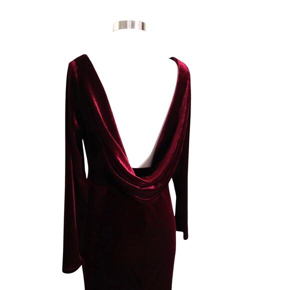 Rebecca B Womens Red Velvet Maxi Dress Size 12 Elegant Open Drape Back Leg Slit - Picture 5 of 13